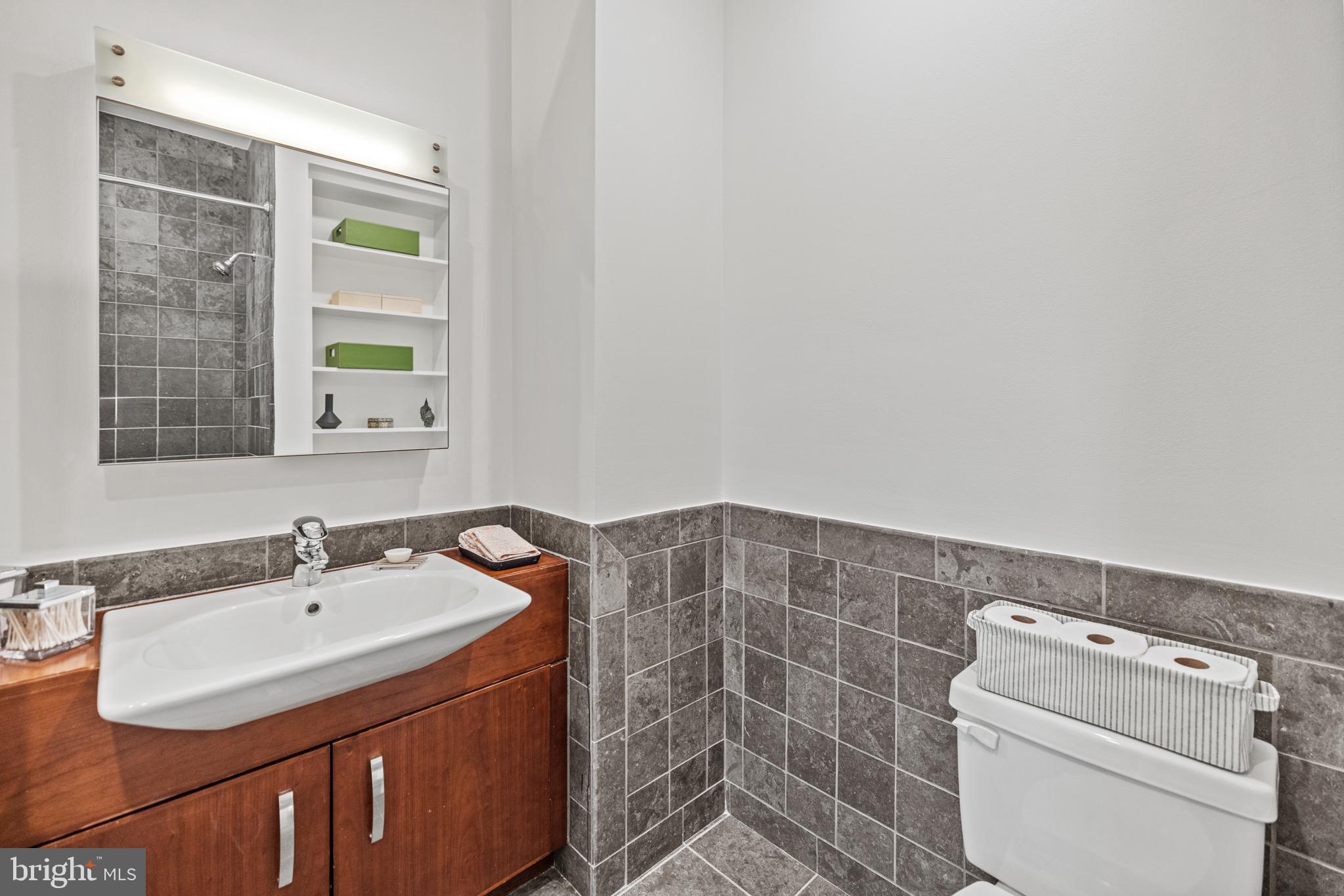 1413 P Street Northwest, Unit 402 Washington, DC 20005 - Photo 25 of 34