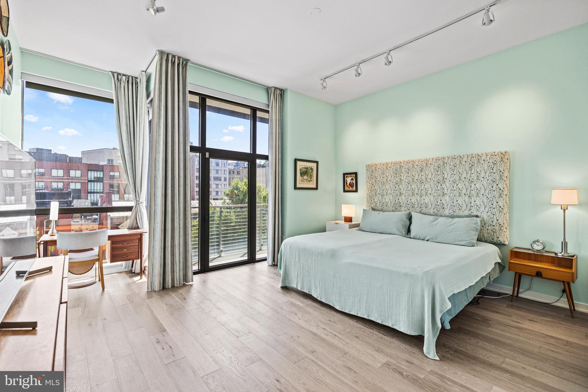 1413 P Street Northwest, Unit 402 Washington, DC 20005 - Photo 26 of 34