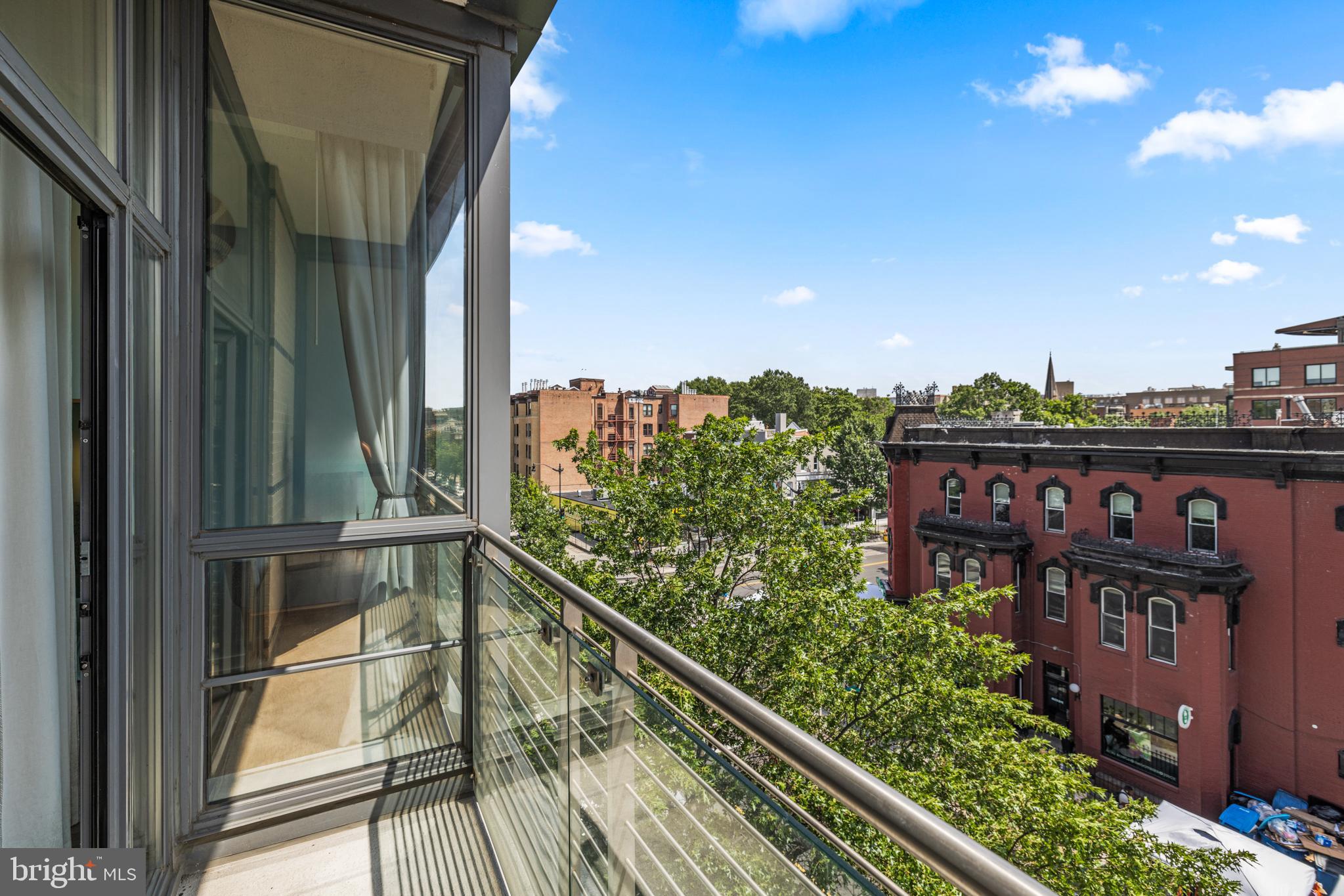 1413 P Street Northwest, Unit 402 Washington, DC 20005 - Photo 29 of 34