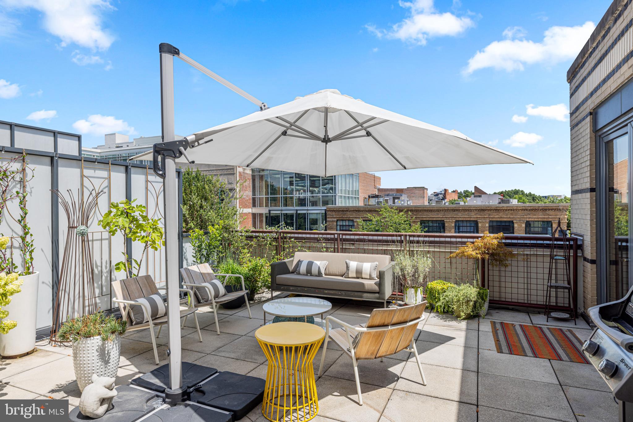 1413 P Street Northwest, Unit 402 Washington, DC 20005 - Photo 7 of 34