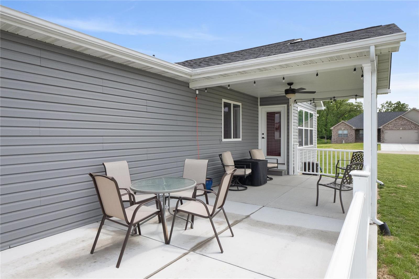 1203 Remington Road Waterloo, IL 62298 - Photo 7 of 31 Gallery Image 7