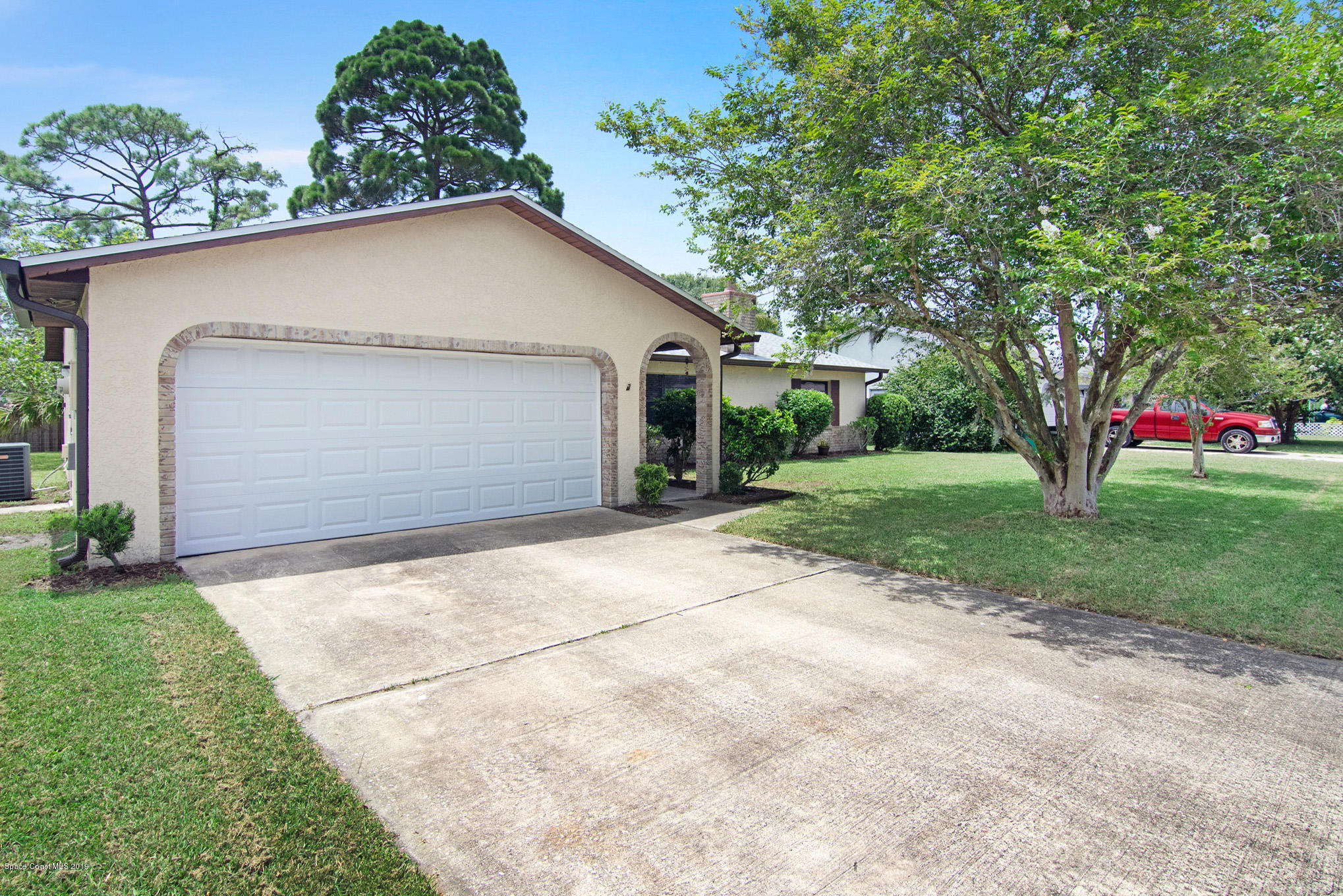 2321 Scotland Road Cocoa, FL 32926 - Photo 2 of 28 DSC_0072