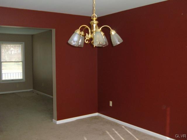 4120 Ross Road Bethlehem, PA 18020 - Photo 5 of 16 Gallery Image 5