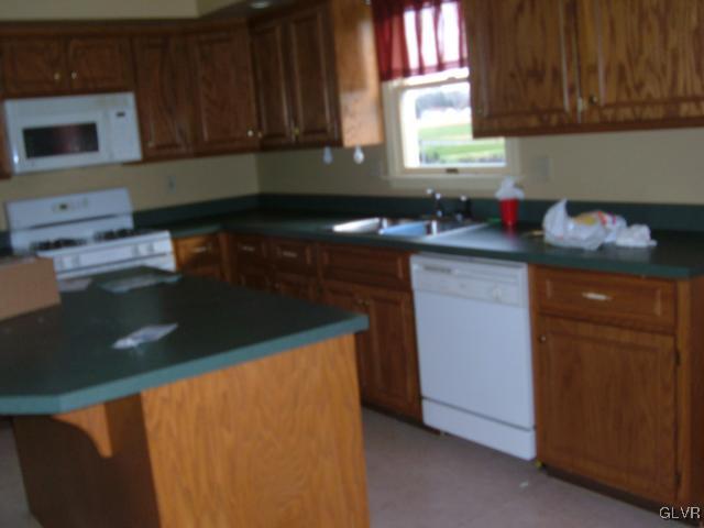 4120 Ross Road Bethlehem, PA 18020 - Photo 7 of 16 Gallery Image 7