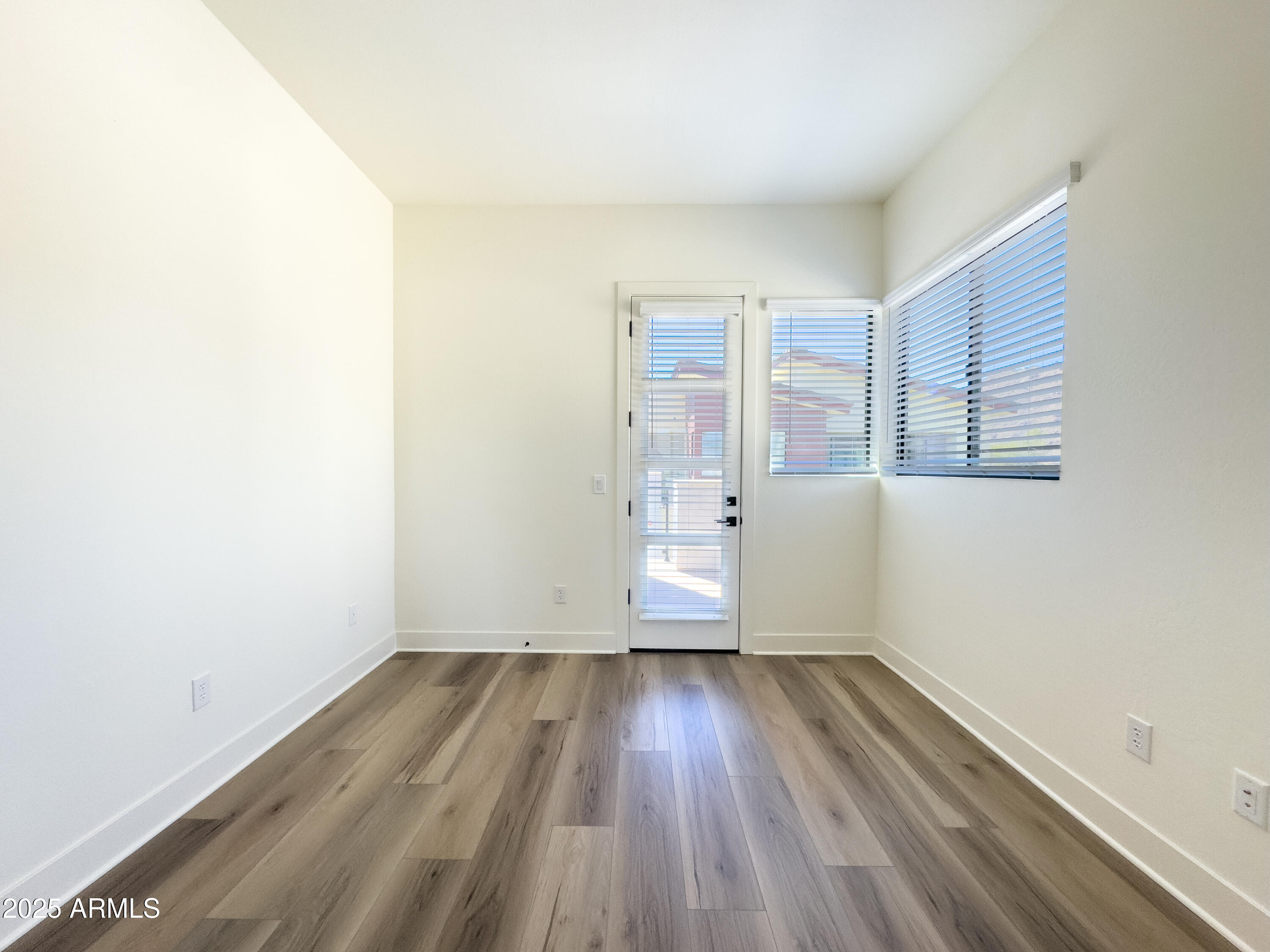 1 Easy Street, Unit 3 Carefree, AZ 85377 - Photo 30 of 51 Office/Den