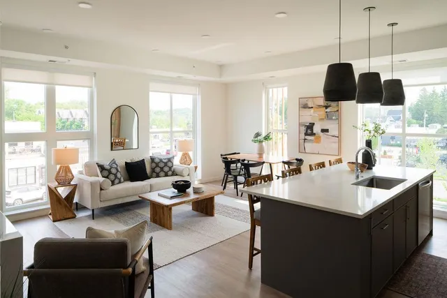 $4,150 | 222 West Drive, Excelsior, MN 55331