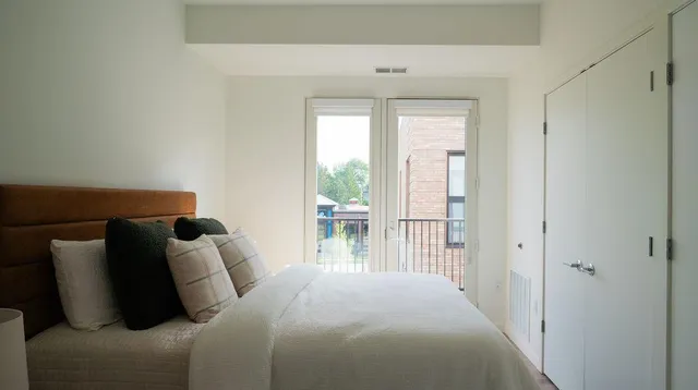 $4,150 | 222 West Drive, Excelsior, MN 55331