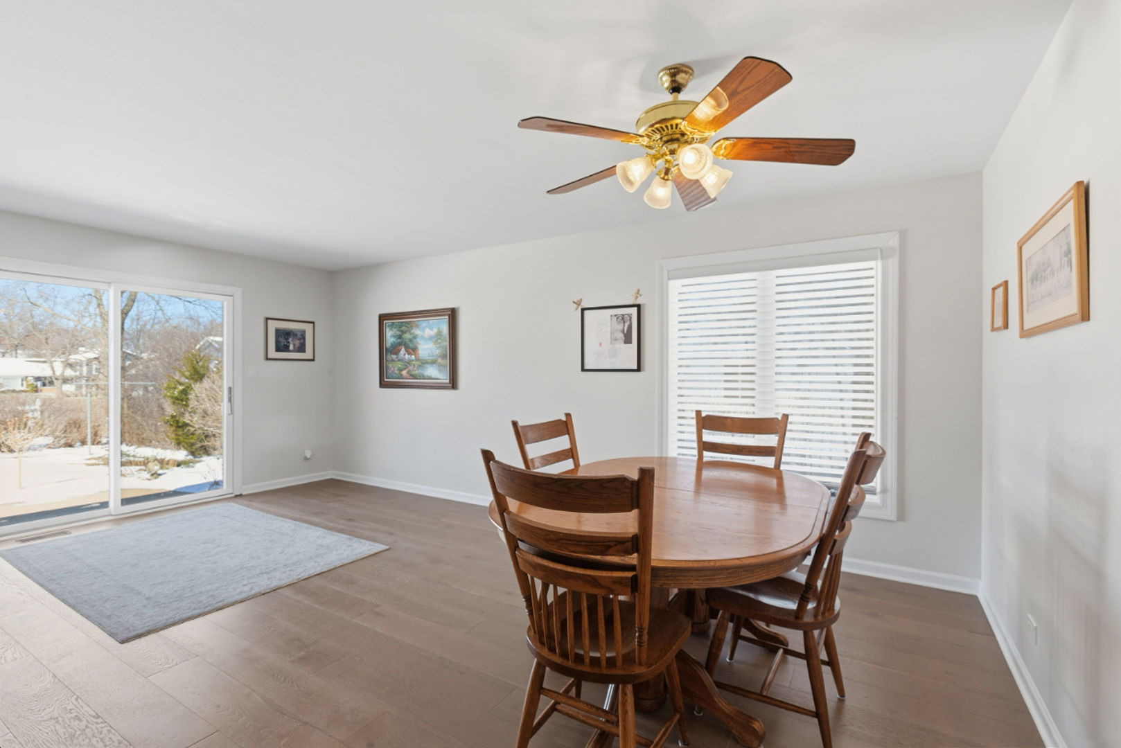 1418 Bladon Road Schaumburg, IL 60169 - Photo 13 of 32