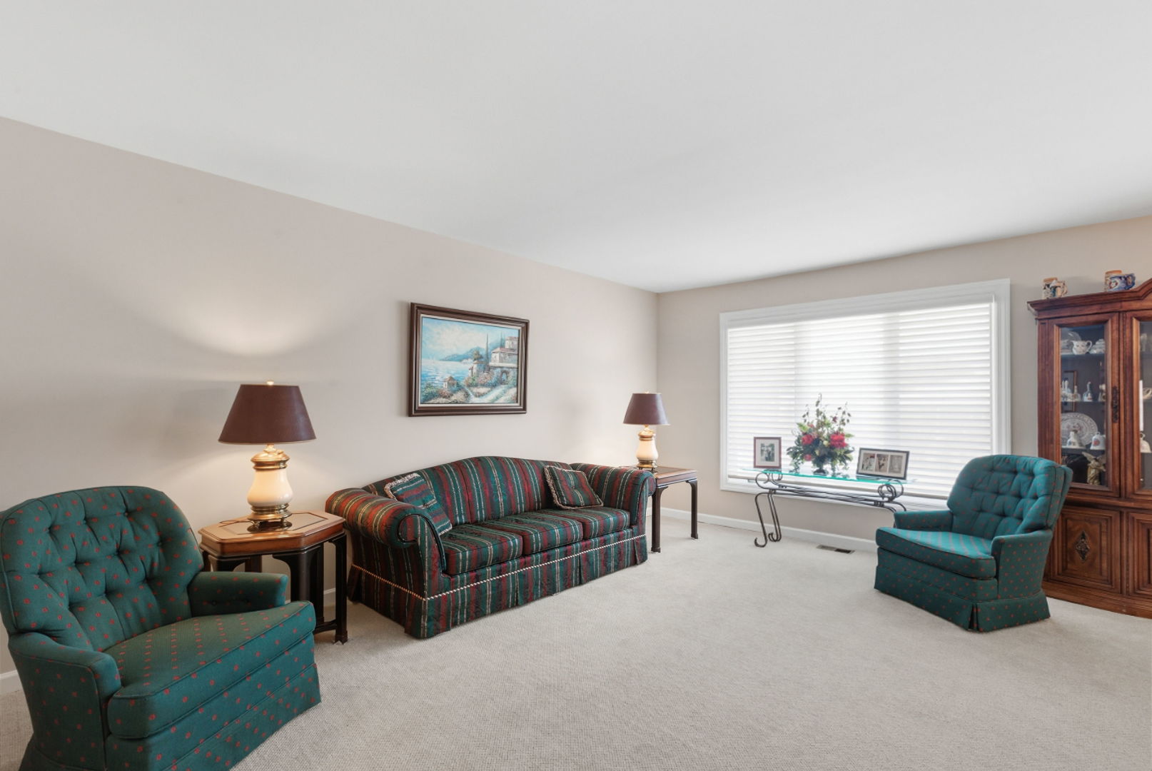 1418 Bladon Road Schaumburg, IL 60169 - Photo 5 of 32