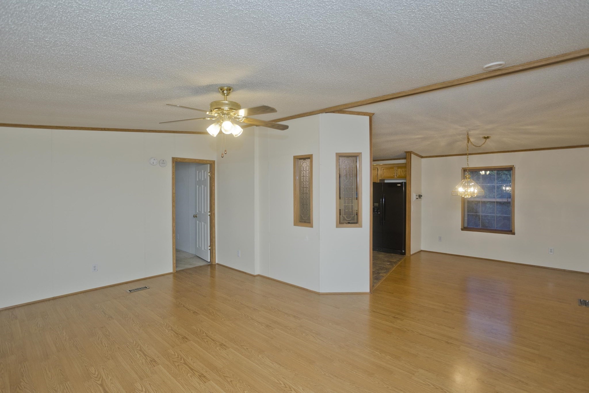 5 Somerset Road Chicopee, MA 01020 - Photo 5 of 41 Gallery Image 5