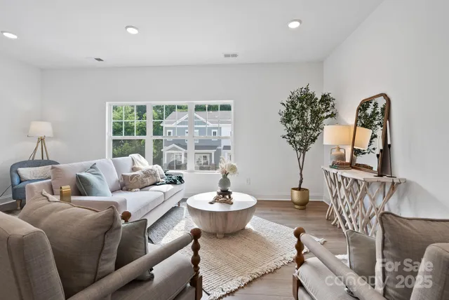 $349,900 | 184 Cherry Spgs Lane, Unit 1B, Asheville, NC 28804