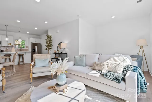 $349,900 | 184 Cherry Spgs Lane, Unit 1B, Asheville, NC 28804