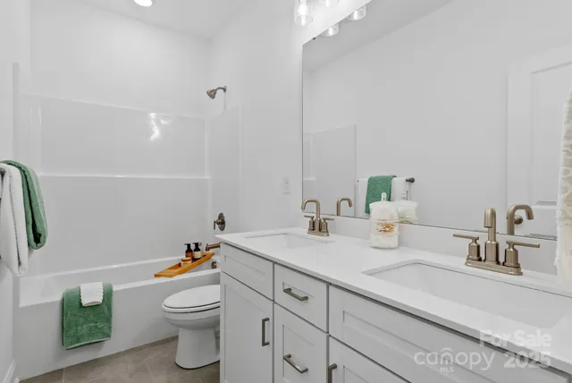 $349,900 | 184 Cherry Spgs Lane, Unit 1B, Asheville, NC 28804