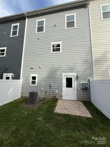 $349,900 | 184 Cherry Spgs Lane, Unit 1B, Asheville, NC 28804