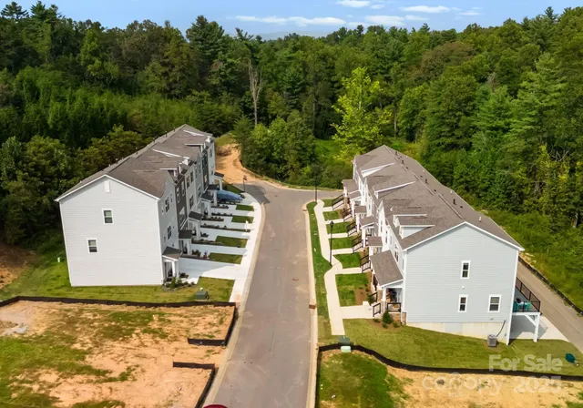 $349,900 | 184 Cherry Spgs Lane, Unit 1B, Asheville, NC 28804