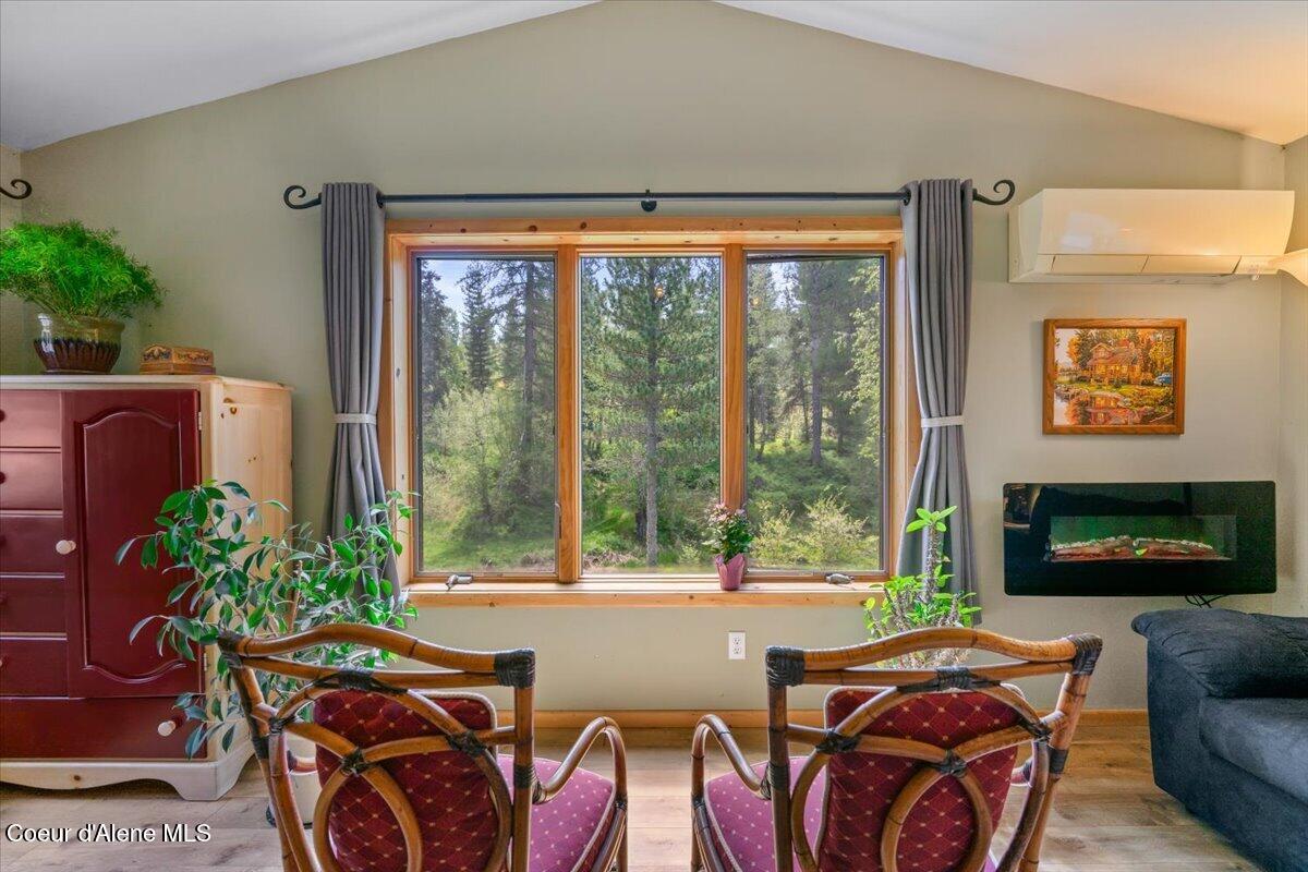 594 Hidden Valley Road Sandpoint, ID 83864 - Photo 15 of 44 030-Primary bedroom