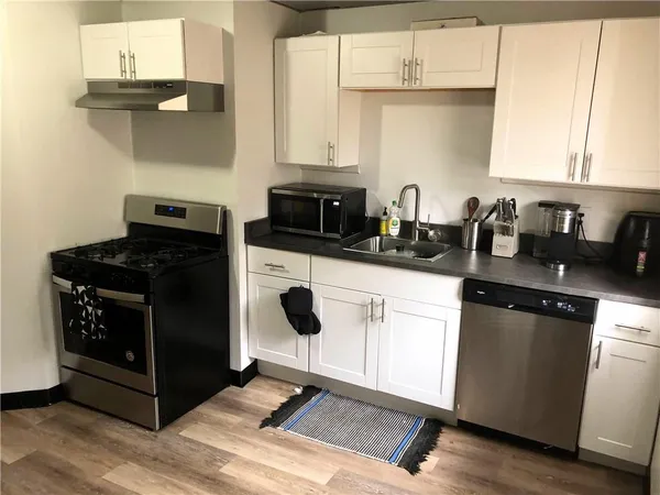 $895 | 318 Saline Street, Unit 1, Pittsburgh, PA 15207