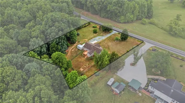 $284,900 | 1508 Giles Chapel Road, Asheboro, NC 27203