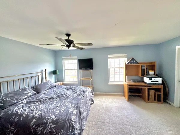 $299,000 | 704 Shannon Drive, Romeoville, IL 60446