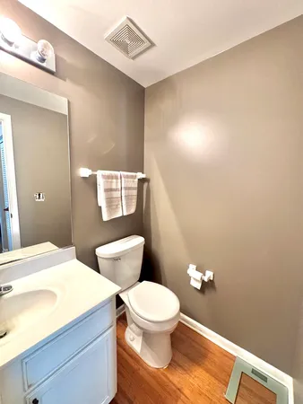 $299,000 | 704 Shannon Drive, Romeoville, IL 60446