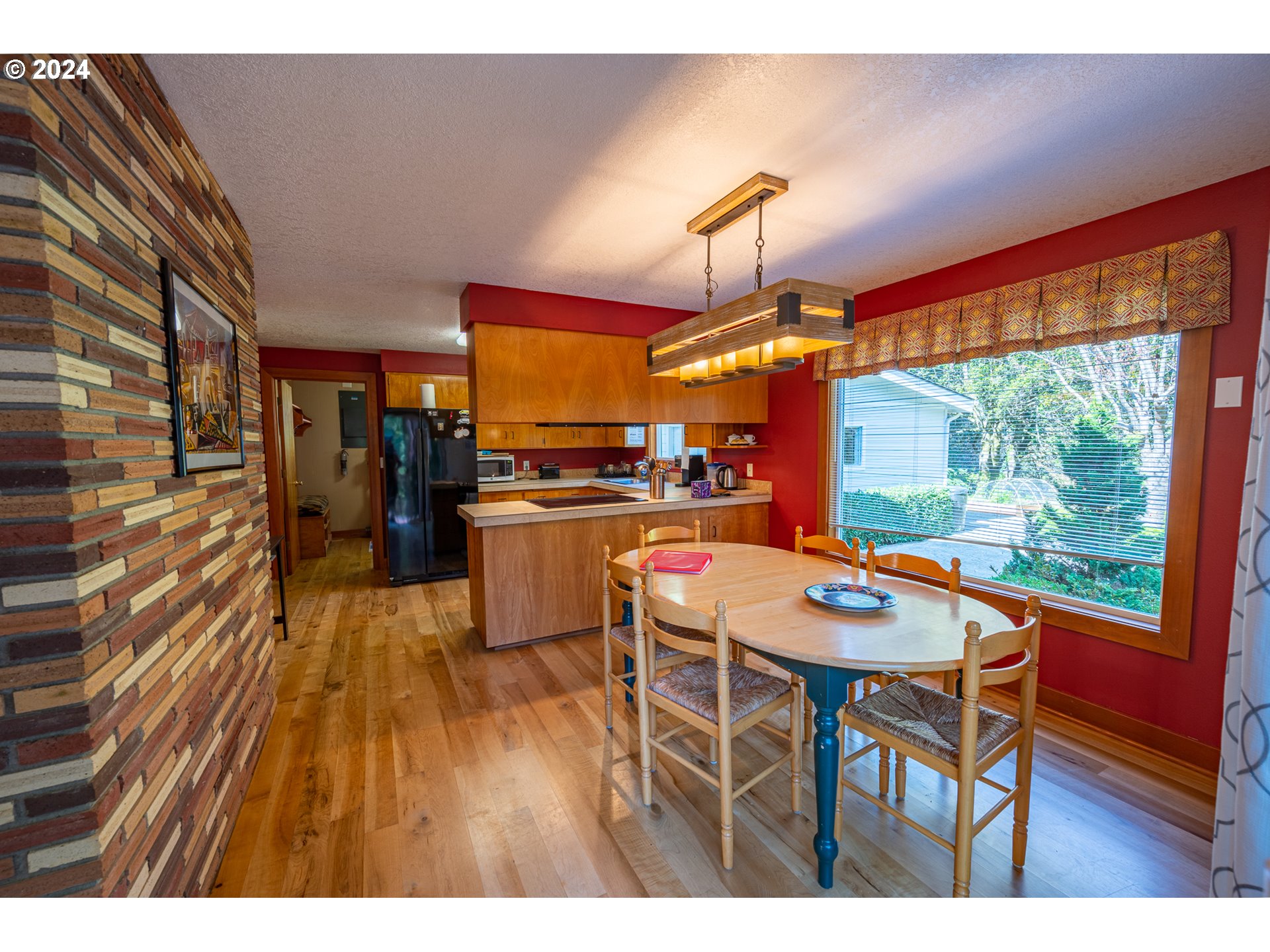 58494 Garden Valley Road Coquille, OR 97423 - Photo 11 of 46 Gallery Image 11