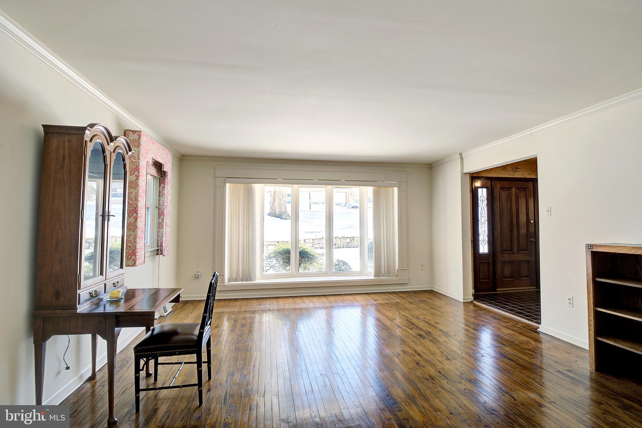 1630 Pennypack Road Huntingdon Valley, PA 19006 - Photo 9 of 42