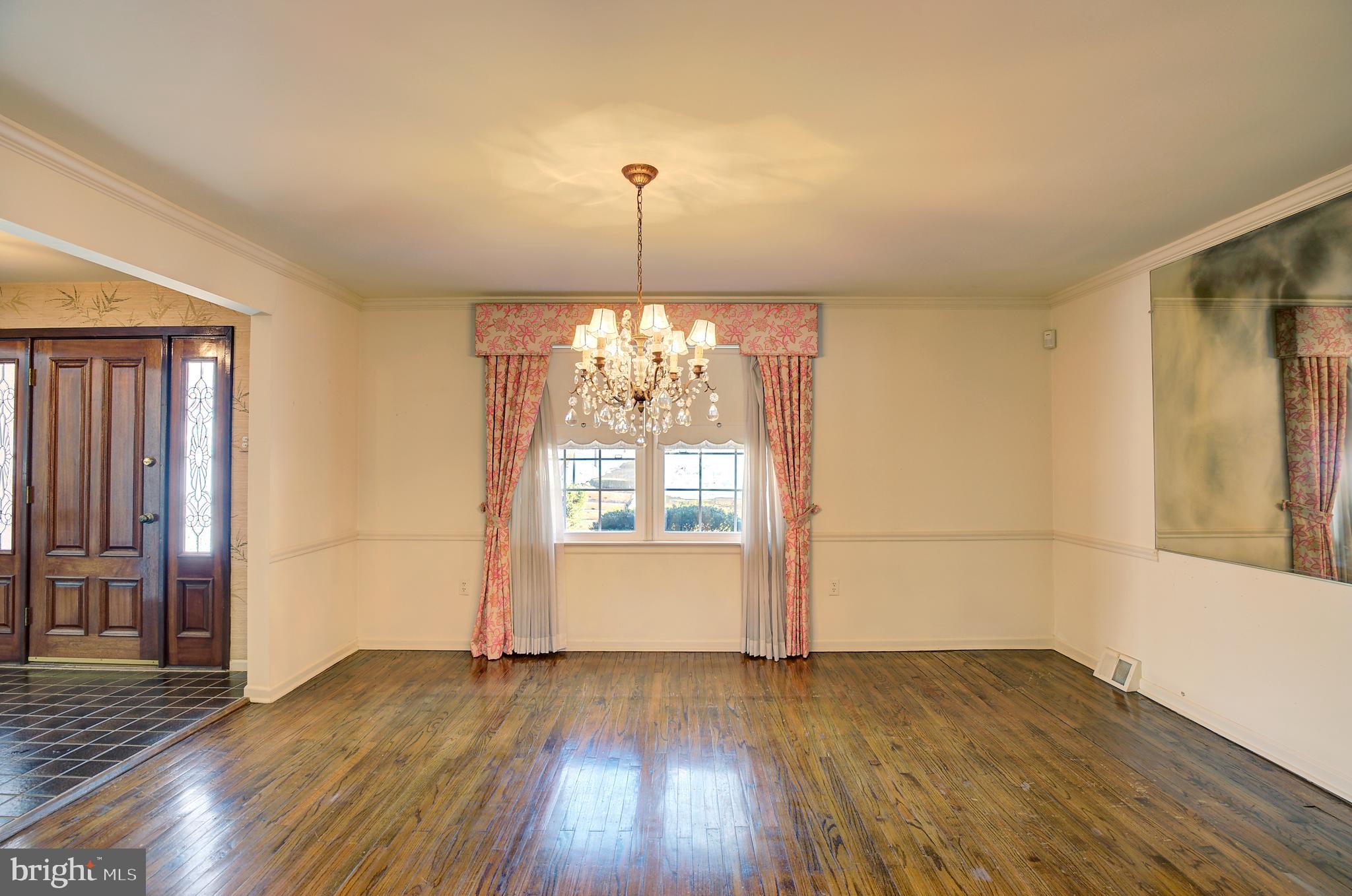 1630 Pennypack Road Huntingdon Valley, PA 19006 - Photo 10 of 42