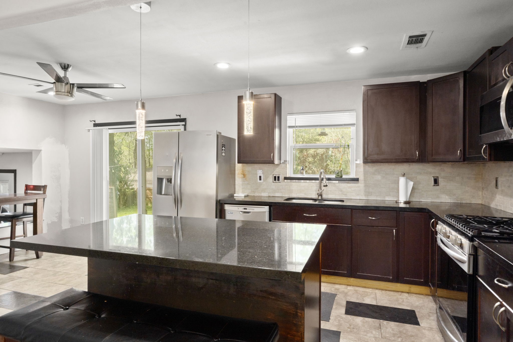 3414 Rustling Pines Street Spring, TX 77380 - Photo 7 of 26