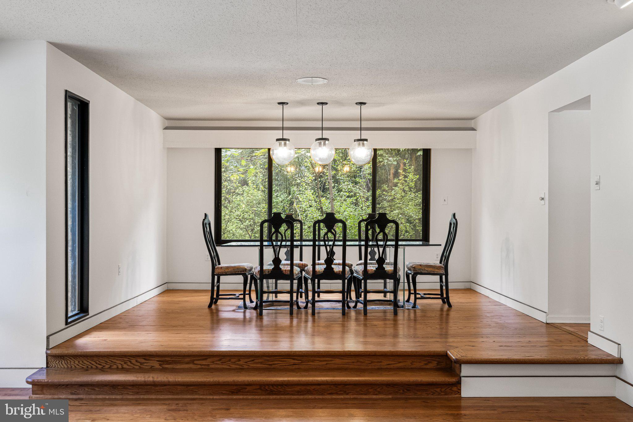 1502 Ameshire Road Lutherville-Timonium, MD 21093 - Photo 13 of 96 Dining Room