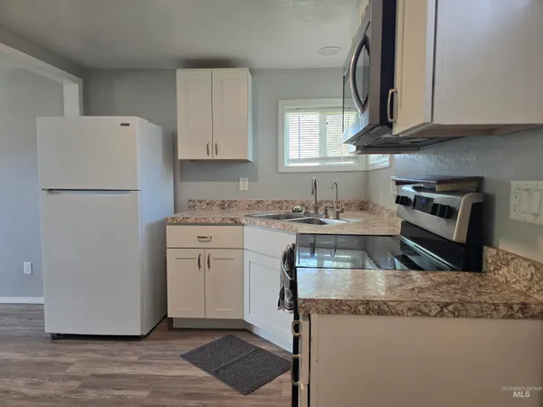 $214,900 | 516 West Ave C, Jerome, ID 83338