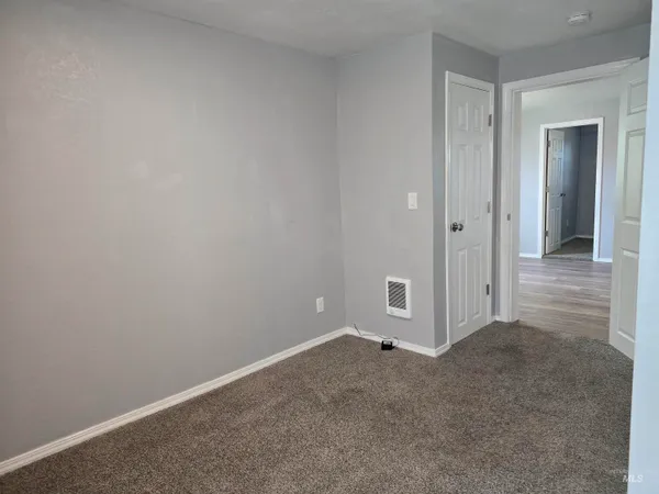 $214,900 | 516 West Ave C, Jerome, ID 83338