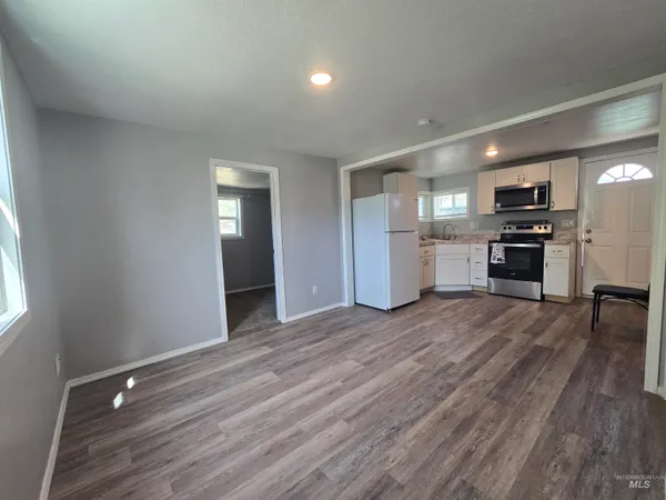 $214,900 | 516 West Ave C, Jerome, ID 83338