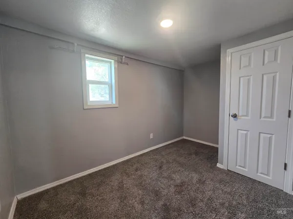 $214,900 | 516 West Ave C, Jerome, ID 83338