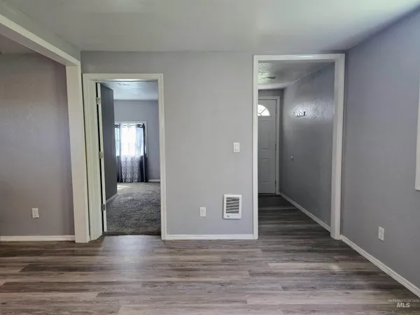 $214,900 | 516 West Ave C, Jerome, ID 83338