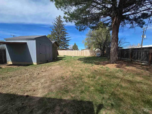 $214,900 | 516 West Ave C, Jerome, ID 83338