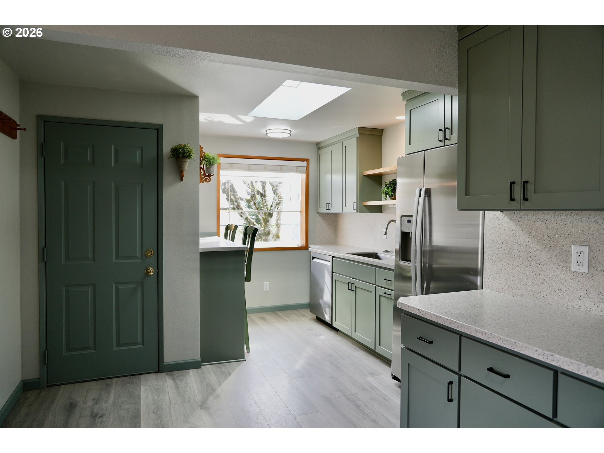 4005 South F Street Springfield, OR 97478 - Photo 8 of 26