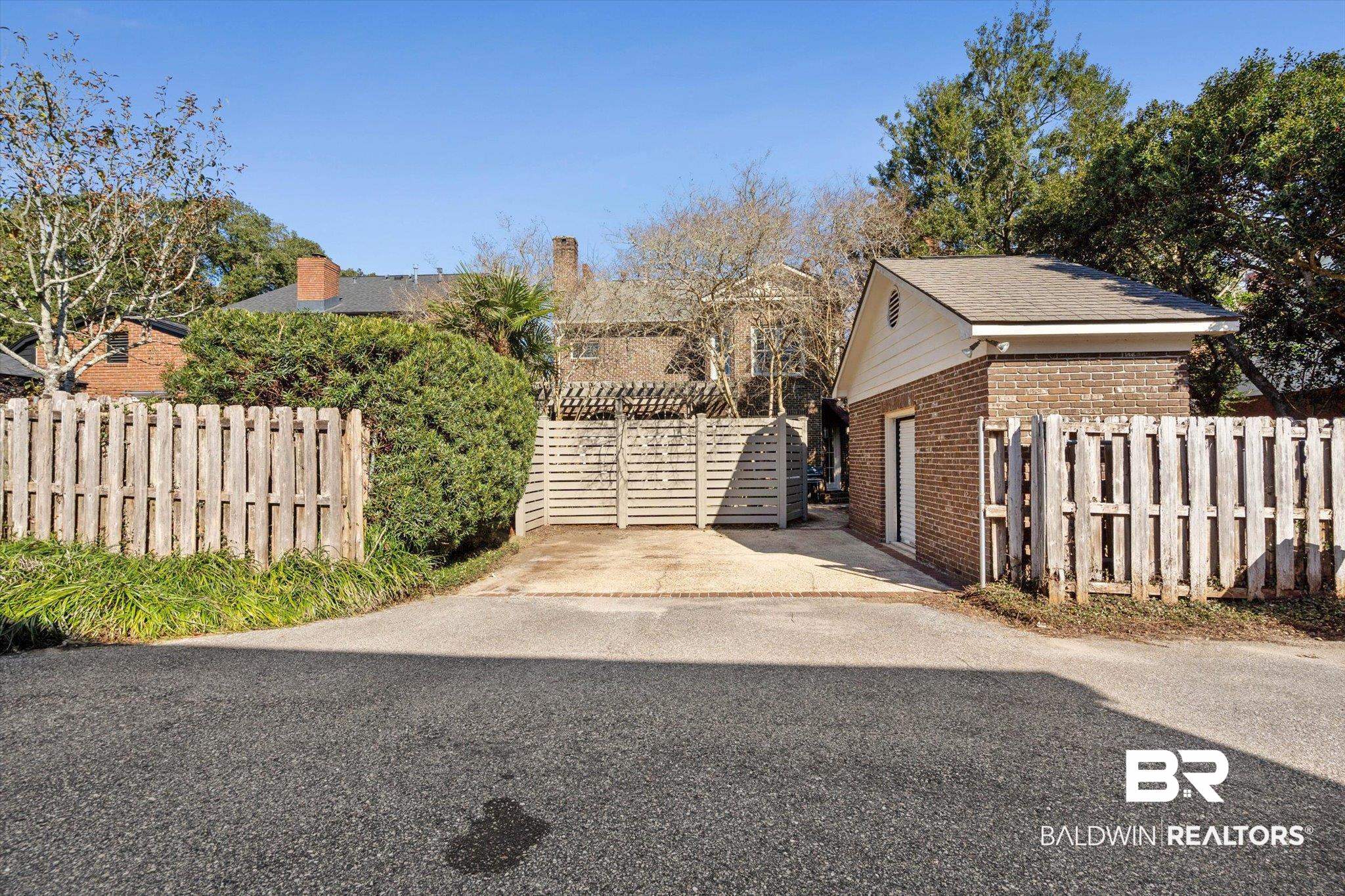 3615 Stein Street Mobile, AL 36608 - Photo 37 of 44 View of gate