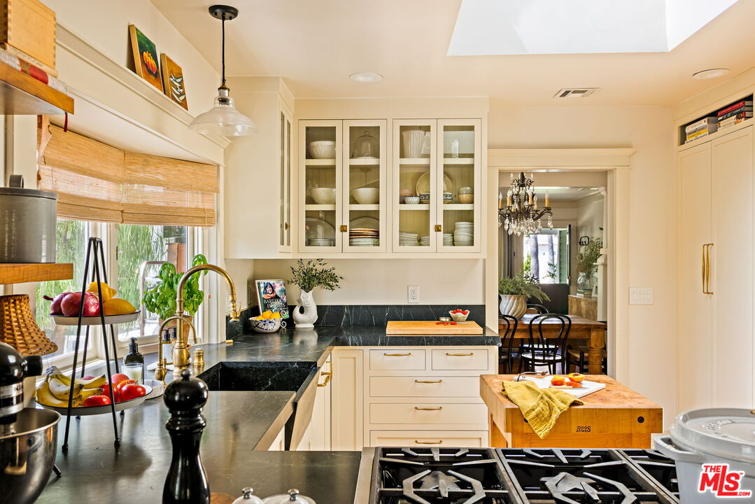 5152 Vincent Avenue Los Angeles, CA 90041 - Photo 14 of 36 a outdoor living space with patio furniture and potted plants