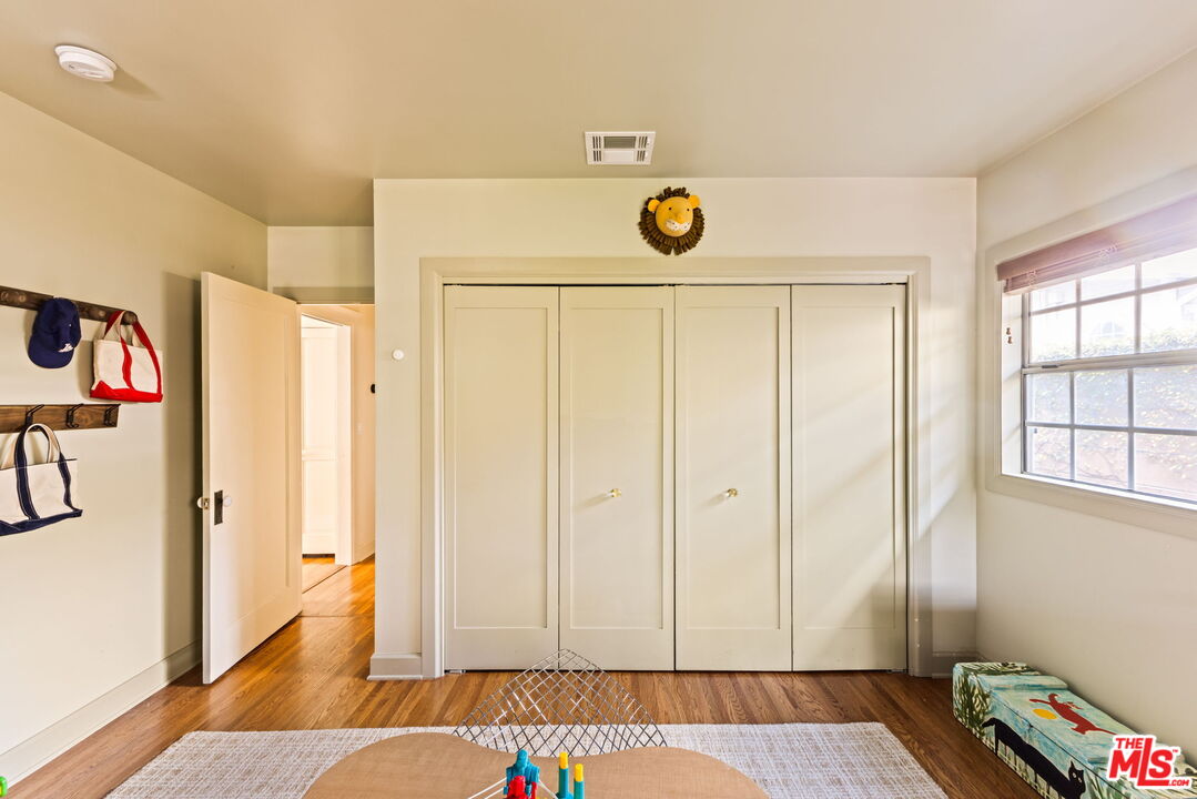 5152 Vincent Avenue Los Angeles, CA 90041 - Photo 32 of 36 a view of bathroom