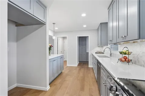 $515,000 | 7740 Briar Street, Prairie Village, KS 66208