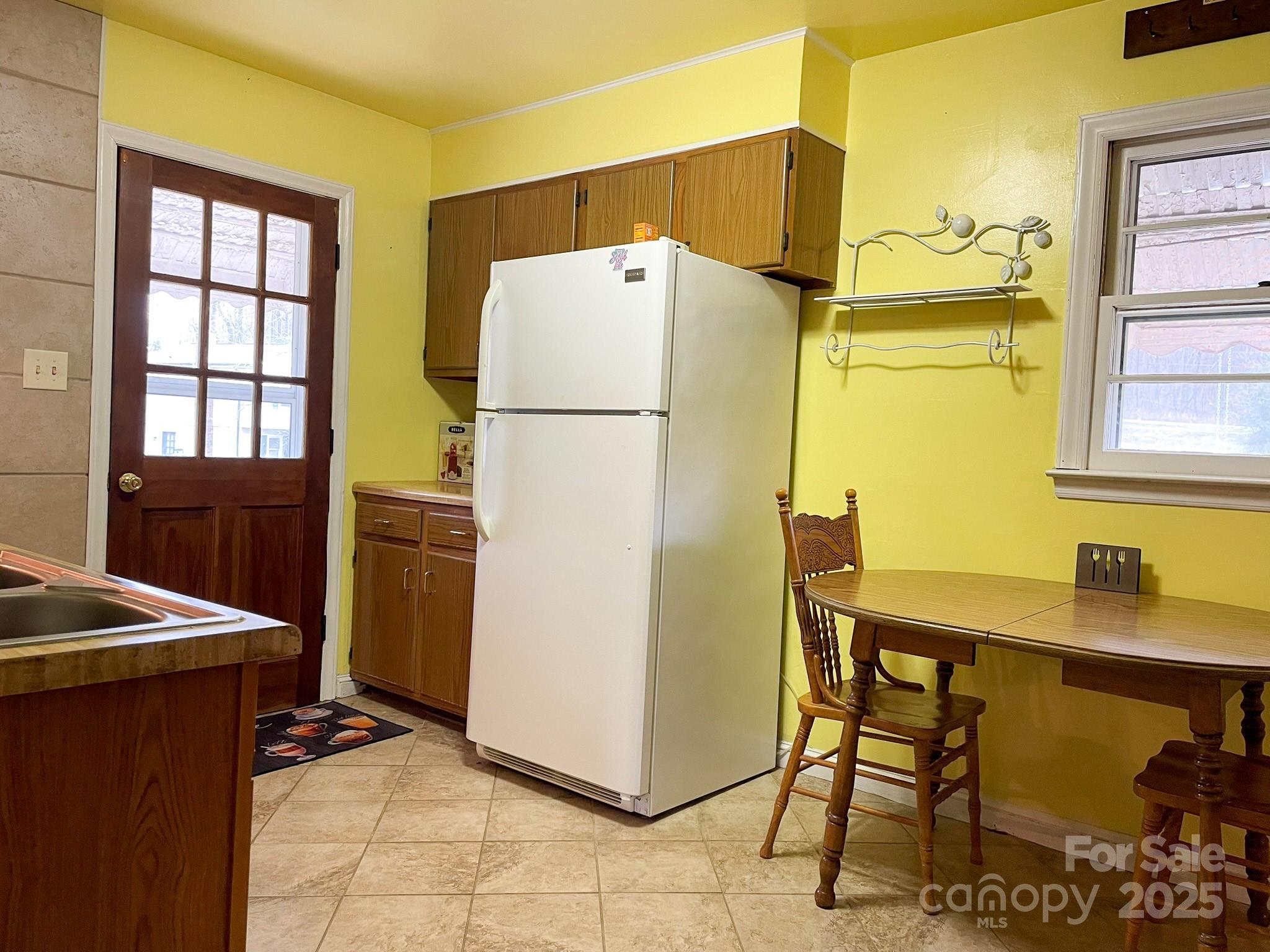 3799 Highway 18 Morganton, NC 28655 - Photo 14 of 33 a utility room with dryer and washer