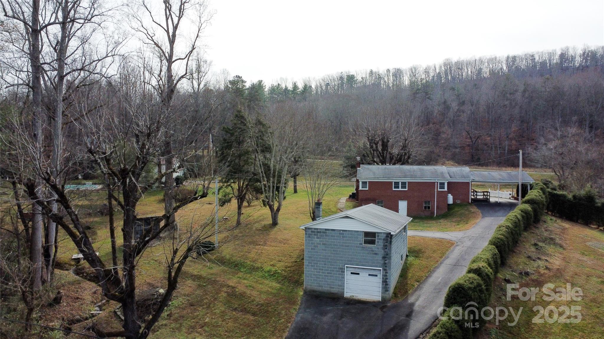 3799 Highway 18 Morganton, NC 28655 - Photo 5 of 33 a view of a yard with furniture