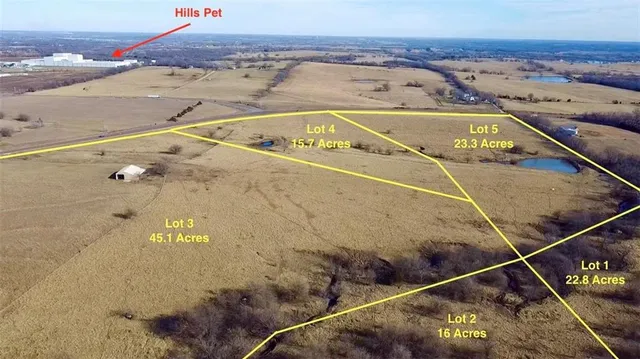 $815,500 | Lot 5 222nd Road, Tonganoxie, KS 66086