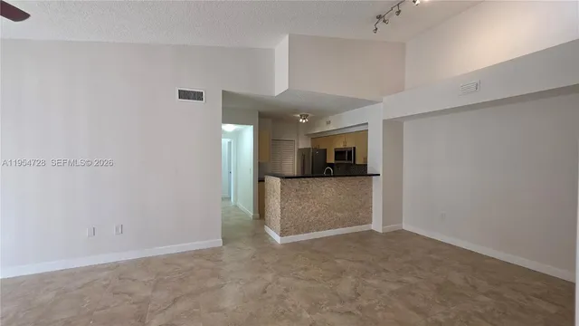 $2,500 | 2090 West Preserve Way, Unit 301, Miramar, FL 33025