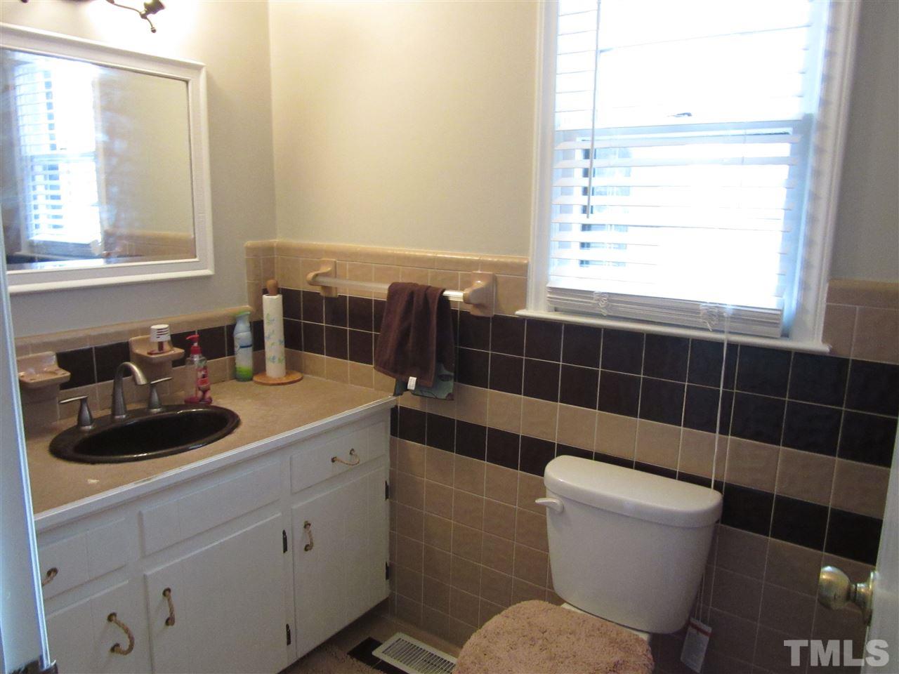 8525 Riley Hill Road Zebulon, NC 27597 - Photo 14 of 25 Gallery Image 14