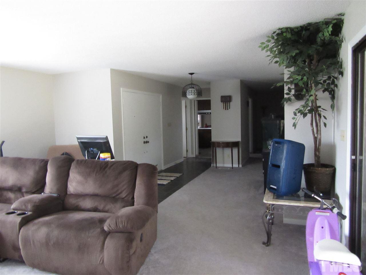 8525 Riley Hill Road Zebulon, NC 27597 - Photo 8 of 25 Gallery Image 8