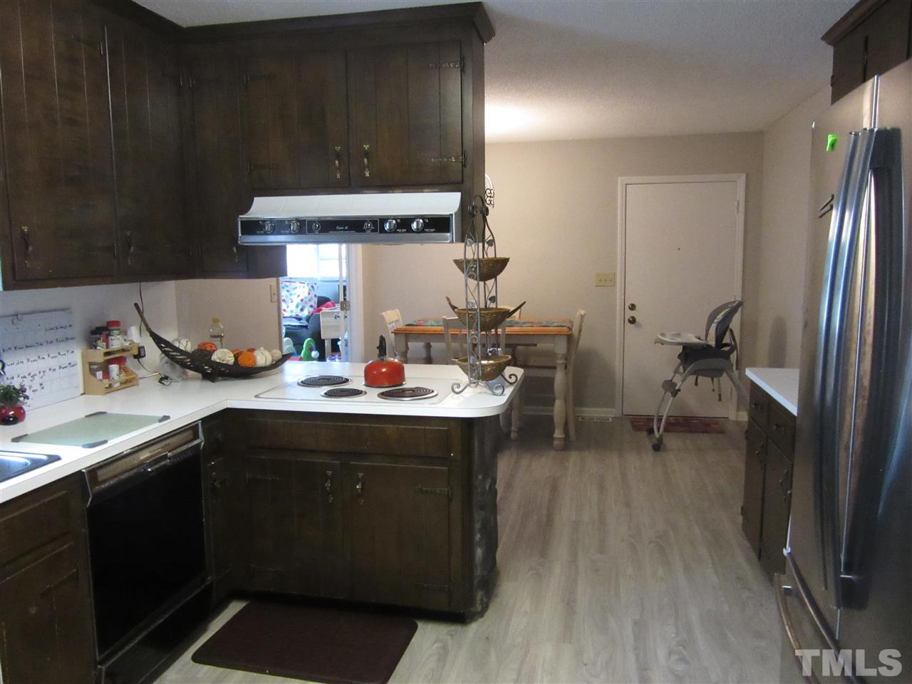 8525 Riley Hill Road Zebulon, NC 27597 - Photo 9 of 25 Gallery Image 9
