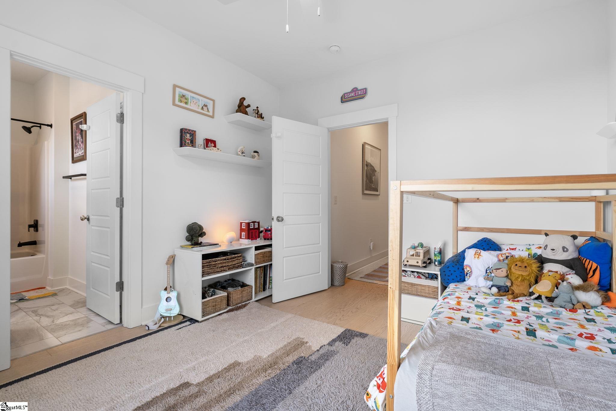 10 Hub Street Greenville, SC 29601 - Photo 21 of 43