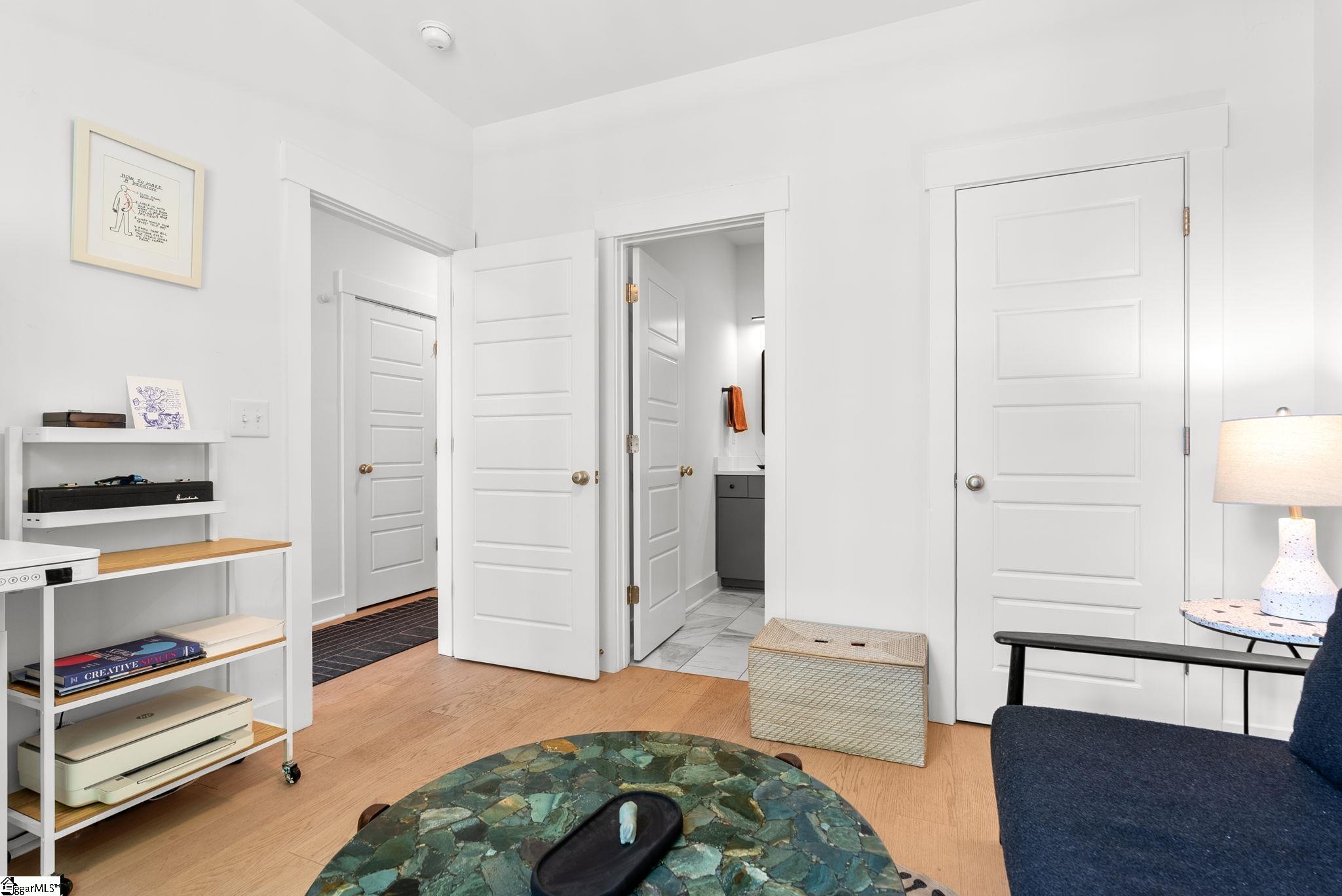 10 Hub Street Greenville, SC 29601 - Photo 27 of 43