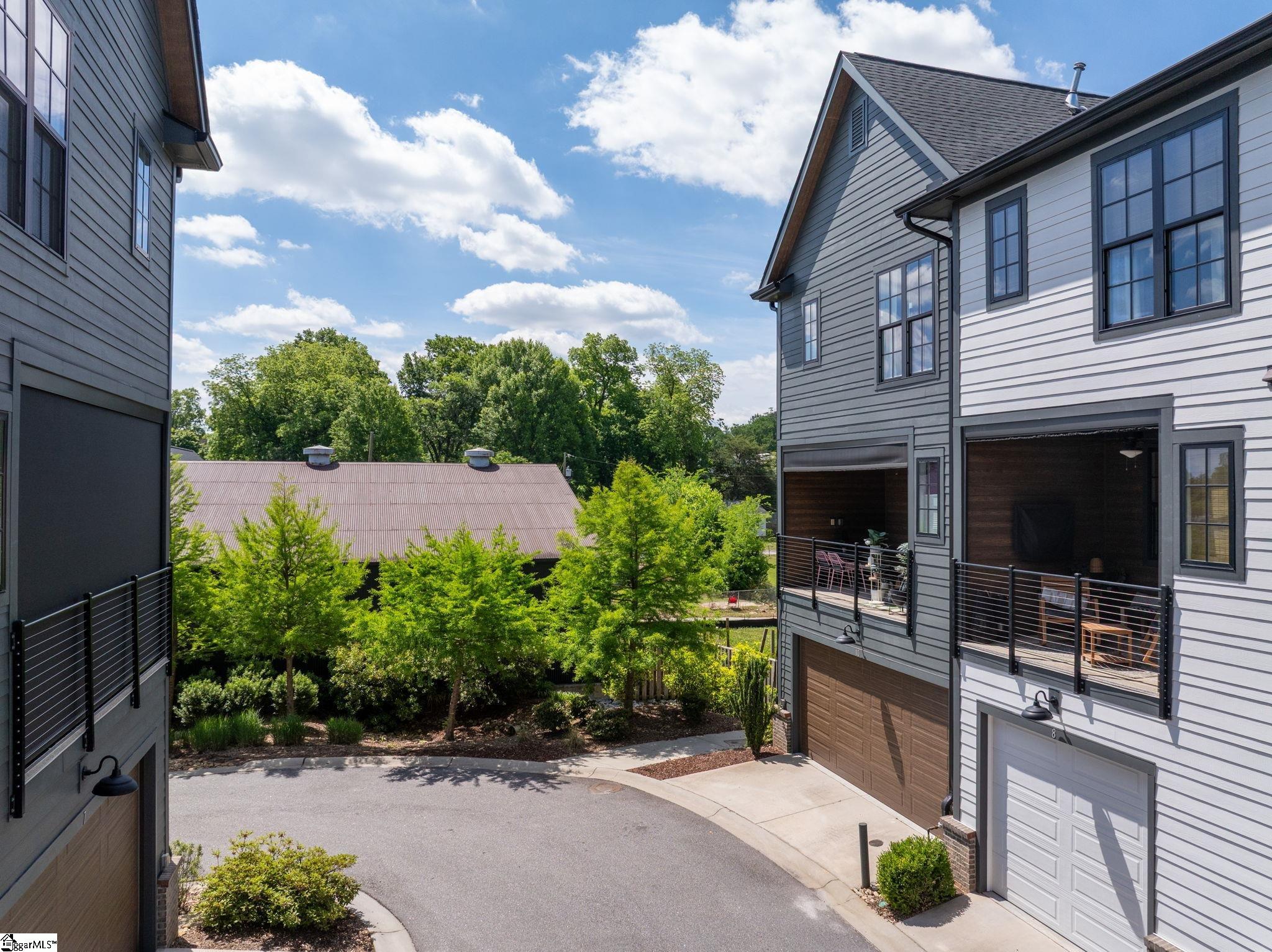 10 Hub Street Greenville, SC 29601 - Photo 29 of 43